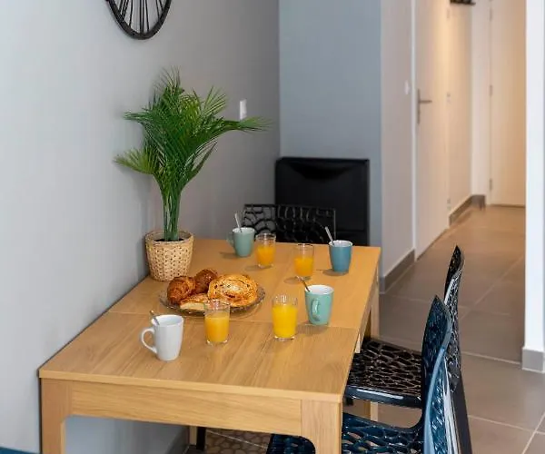 Loc Trotteur Le Graphite T2 Grand Confort Terrasse * לורדה